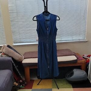 Blue Sleeveless V-neck Jean Dress
